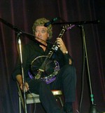 Scott Whitfield performing at the Guthrie Jazz Banjo Festival